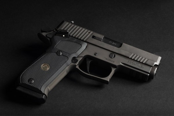 SIG SAUER Introduces Limited Edition P220 LEGION CARRY SAO to LEGION Series Line-Up